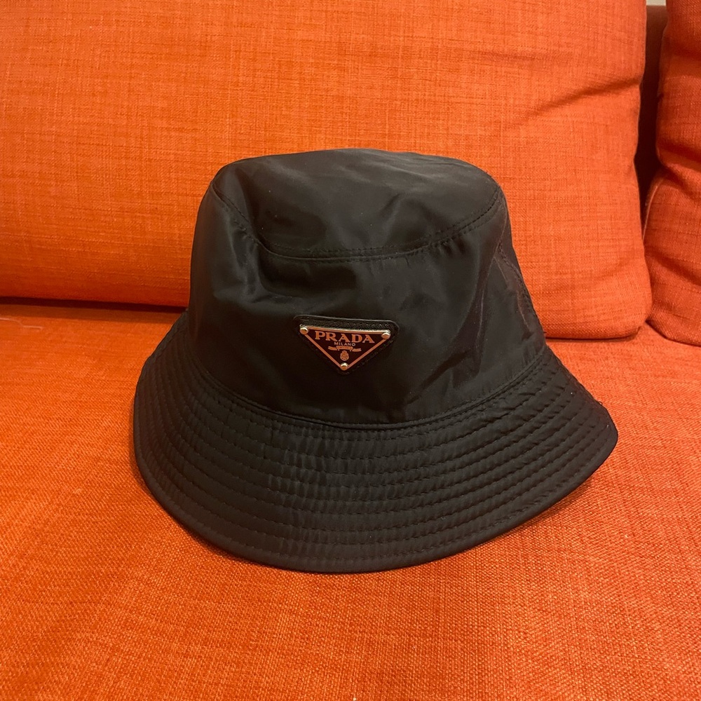 Prada Black Nylon Bucket Hat with Logo Plaque